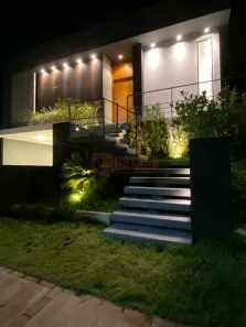 Casa de Condomínio com 3 Quartos para venda ou aluguel, 188m² no Loteamento Residencial Fazenda Casa Grande, Taubaté