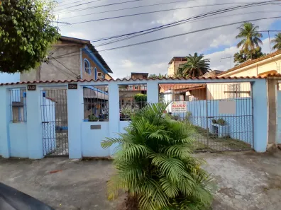 Casa com 2 Quartos para alugar, 60m² no Centro, Nova Iguaçu