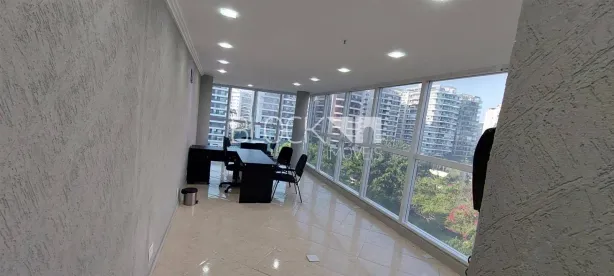 Sala Comercial para venda ou aluguel, 33m² no Barra Olímpica, Rio de Janeiro