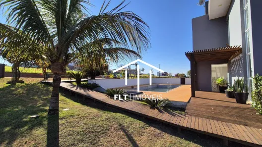 Casa de Condomínio com 3 Quartos à venda, 203m² no Riviera de Santa Cristina XIII, Paranapanema