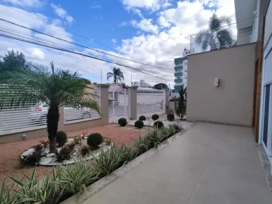 Sobrado com 2 Quartos à venda, 320m² no Vila Imbui, Cachoeirinha