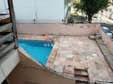 Casa com 5 Quartos à venda, 200m² no Pituba, Salvador