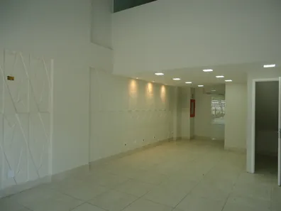 Ponto Comercial para alugar, 70m² no Recreio dos Bandeirantes, Rio de Janeiro