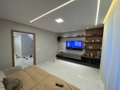 Sobrado com 4 Quartos à venda, 145m² no Ceilândia Sul, Brasília