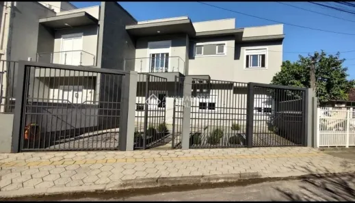 Sobrado com 3 Quartos à venda, 106m² no Parque da Matriz, Cachoeirinha