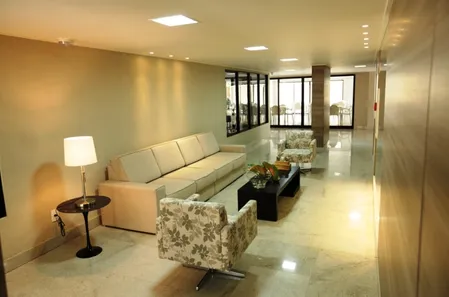 Apartamento com 2 Quartos à venda, 60m² no Mangabeiras, Maceió