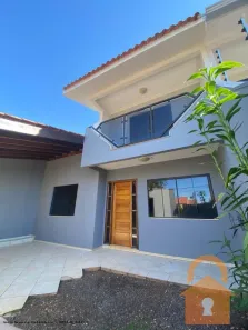 Sobrado com 3 Quartos para alugar, 104m² no Centro, Campo Mourão