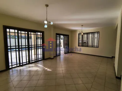 Casa de Condomínio com 3 Quartos para alugar, 300m² no Setor Habitacional Jardim Botânico, Brasília
