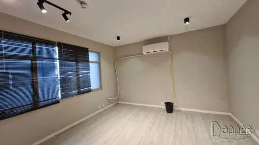Sala Comercial para alugar, 41m² no Centro, Novo Hamburgo