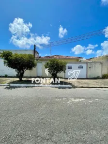 Casa com 3 Quartos à venda, 228m² no Pitanguinha, Maceió