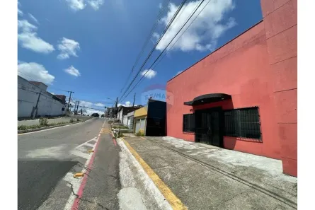 Ponto Comercial à venda, 247m² no Lagoa Nova, Natal