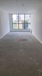 Sala Comercial à venda, 25m² no Ingá, Niterói