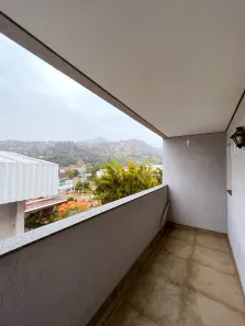 Apartamento com 2 Quartos para alugar, 59m² no Nogueira, Petrópolis