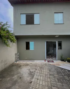 Casa com 3 Quartos à venda, 112m² no Santa Lúcia, Eunápolis