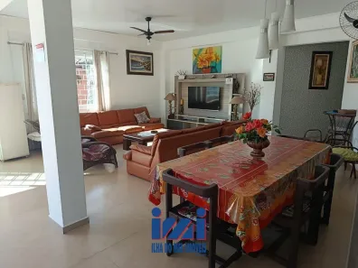 Sobrado com 5 Quartos à venda, 360m² no Balneário Flamingo, Matinhos