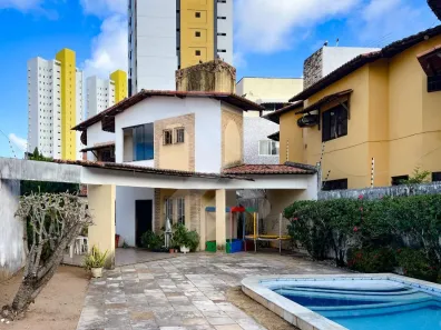 Casa com 3 Quartos à venda, 176m² no Capim Macio, Natal