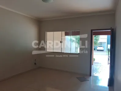 Casa de Condomínio com 2 Quartos à venda, 147m² no Jardim Marialice, Araraquara