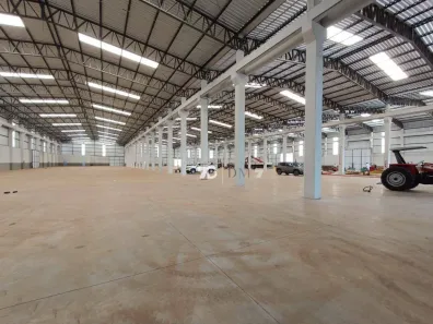 Galpão/Depósito/Armazém para alugar, 2100m² no Centro, Marialva