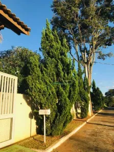 Casa de Condomínio com 5 Quartos para venda ou aluguel, 400m² no Chácaras Cataguá, Taubaté