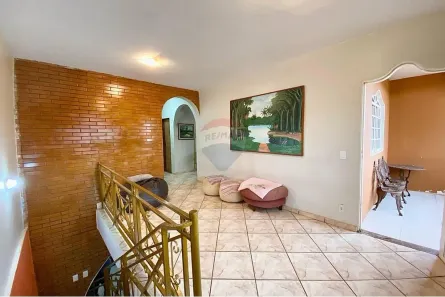 Sobrado com 4 Quartos à venda, 292m² no Samambaia Norte, Brasília
