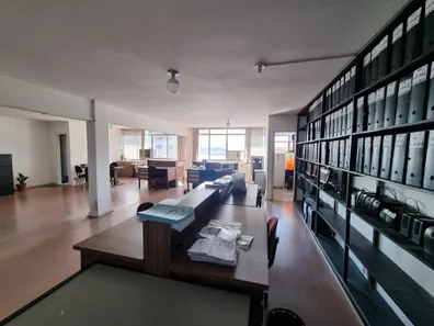 Sala Comercial à venda, 120m² no Centro, Santos