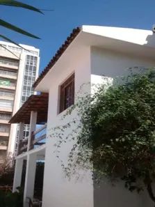 Casa com 4 Quartos para venda ou aluguel, 330m² no Jardim Apipema, Salvador