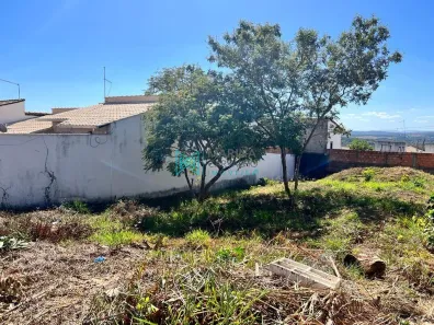 Lote/Terreno à venda, 360m² no Jardim Imperial, Lagoa Santa