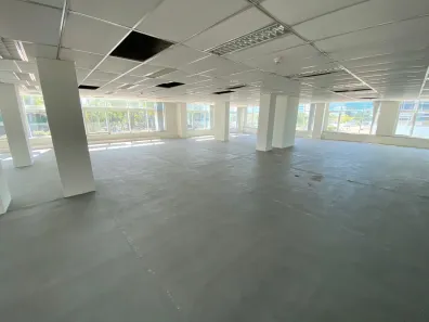 Sala Comercial para alugar, 270m² no Barra Olímpica, Rio de Janeiro