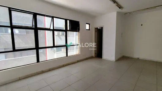 Sala Comercial para alugar, 25m² no Santa Efigênia, Belo Horizonte