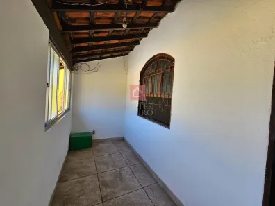 Casa com 2 Quartos para alugar, 100m² no Chácara Flora, Petrópolis
