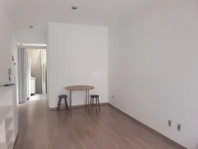 Kitnet com 1 Quarto à venda, 32m² no Farroupilha, Porto Alegre