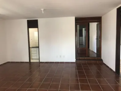 Casa com 3 Quartos para alugar, 226m² no Nossa Senhora de Nazaré, Natal
