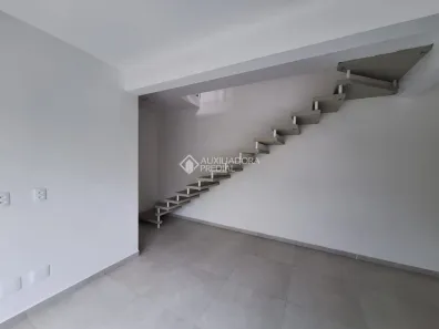 Sobrado com 3 Quartos para alugar, 120m² no Campeche, Florianópolis