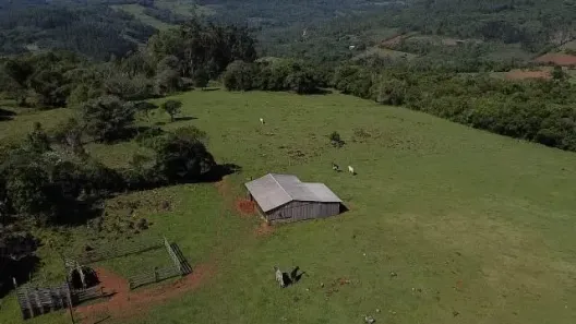 Fazenda/Sítio com 3 Quartos à venda, 85000m² no , Caraá