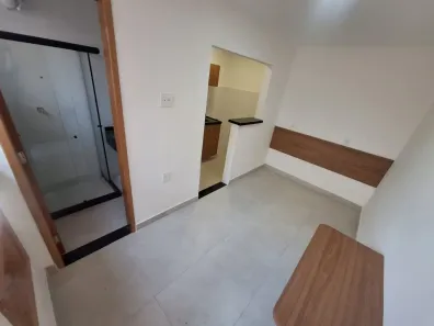 Kitnet com 1 Quarto para alugar, 16m² no Irajá, Rio de Janeiro