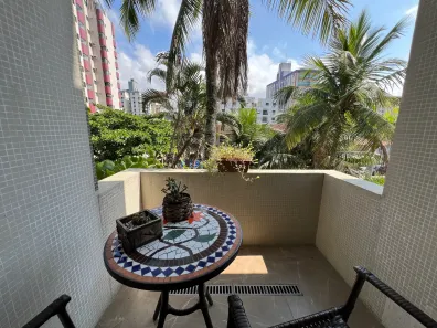 Apartamento com 2 Quartos à venda, 75m² no Jardim Las Palmas, Guarujá
