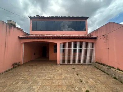 Casa com 3 Quartos à venda, 145m² no Ceilândia Sul, Brasília