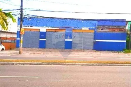 Sala Comercial para alugar, 990m² no Itapuã, Salvador