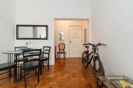 Apartamento com 3 Quartos à venda, 120m² no Leme, Rio de Janeiro