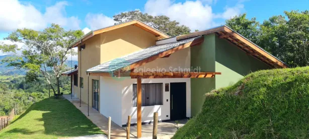 Casa de Condomínio com 3 Quartos à venda, 1600m² no , Santo Antônio do Pinhal
