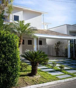 Casa de Condomínio com 3 Quartos à venda, 248m² no Castelo, Tremembé