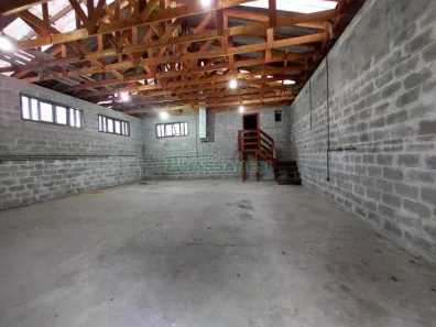 Galpão/Depósito/Armazém para alugar, 140m² no Cruzeiro, Caxias do Sul