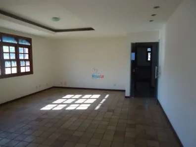 Casa com 8 Quartos para alugar, 640m² no Santa Tereza, Belo Horizonte