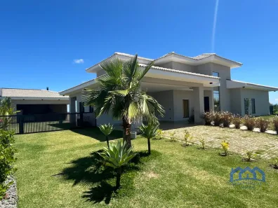 Casa de Condomínio com 4 Quartos à venda, 900m² no Riviera de Santa Cristina Xlll, Paranapanema