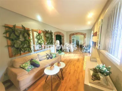 Casa com 6 Quartos à venda, 670m² no São Lucas, Belo Horizonte