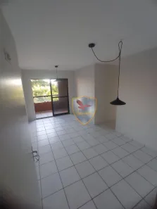 Apartamento com 2 Quartos para alugar, 58m² no Candelária, Natal