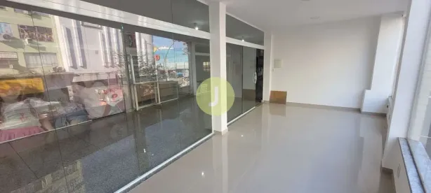 Ponto Comercial para alugar, 25m² no Campo Grande, Rio de Janeiro