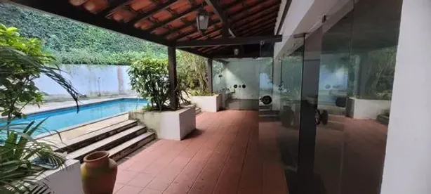 Casa com 4 Quartos para venda ou aluguel, 300m² no Laranjeiras, Rio de Janeiro