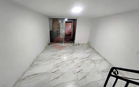 Casa de Condomínio com 2 Quartos para alugar, 60m² no Portinho, Cabo Frio