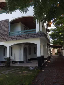 Sobrado com 6 Quartos à venda, 381m² no Centro, Lauro de Freitas